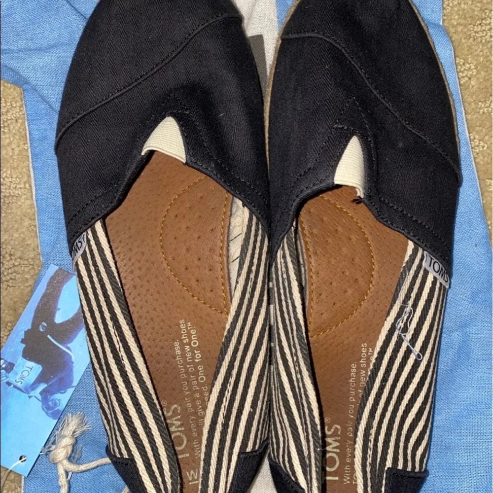 Striped Toms